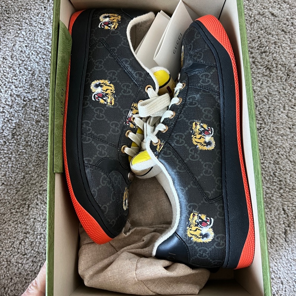 Gucci Men's Limited Edition Tiger Screeners